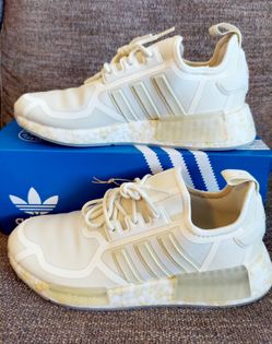 Size 8.5 Women's / 7.5 Men's - Brand New Adidas NMD_R1 Shoes