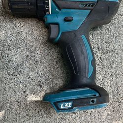 18V LXT Lithium-Ion 1/2 in. Cordless Driver-Drill (Tool-Only)‼️broken chuck‼️