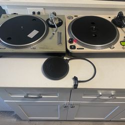Technics SL1200MK2 Quartz Synthesized Direct Drive Professional Numark TT1 DJ Turntables