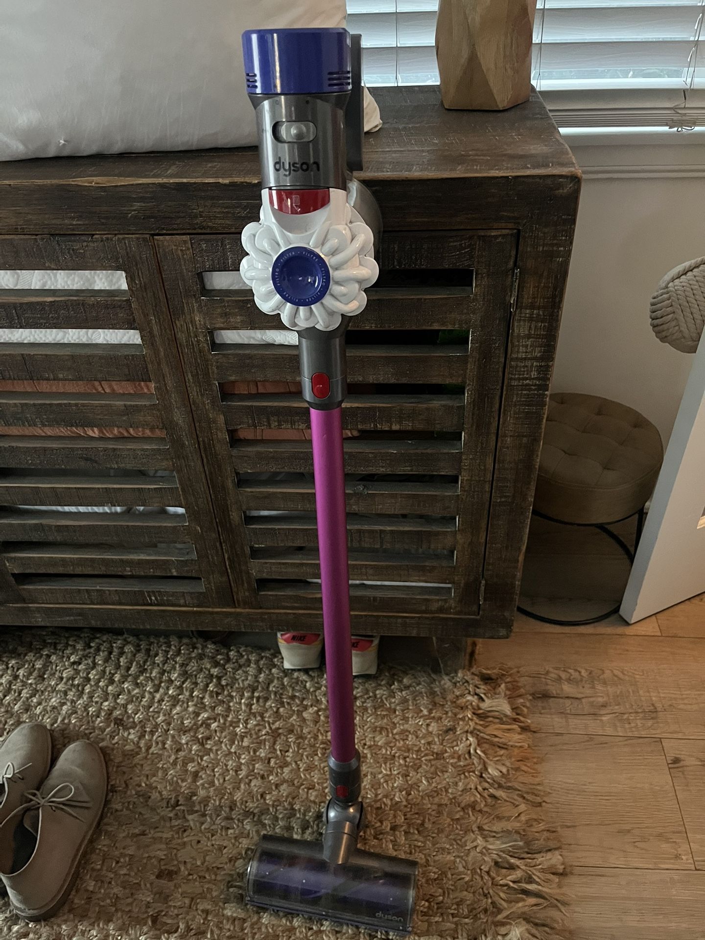Dyson V7 Cordless Vacuum
