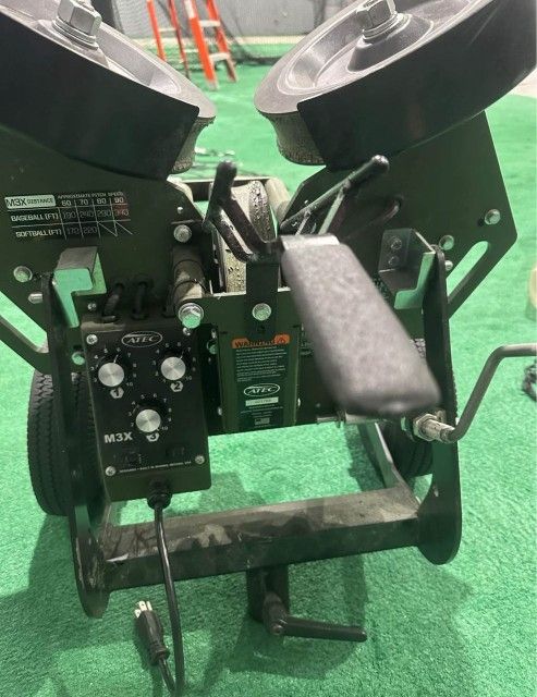 Atec M3 Softball Pitching Machine
