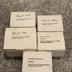 🎄 Vintage Disney Christmas Ornament Lot – Mickey, Minnie & Pocahontas (Boxed)