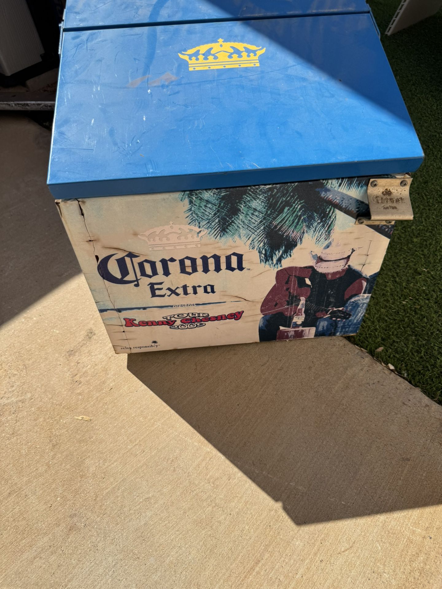 Corona ice chest 