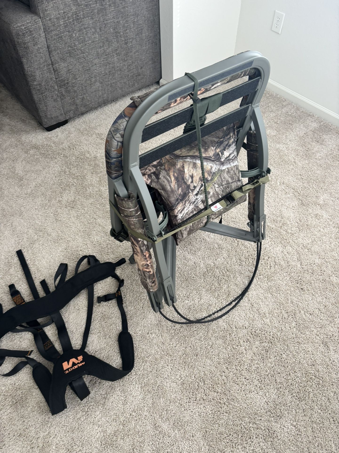 Summit Treestands Viper SD Climbing Treestand w/ MUDDY HARNESS 