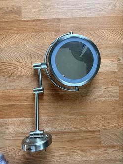 Wall Mount Lighted Vanity Mirror