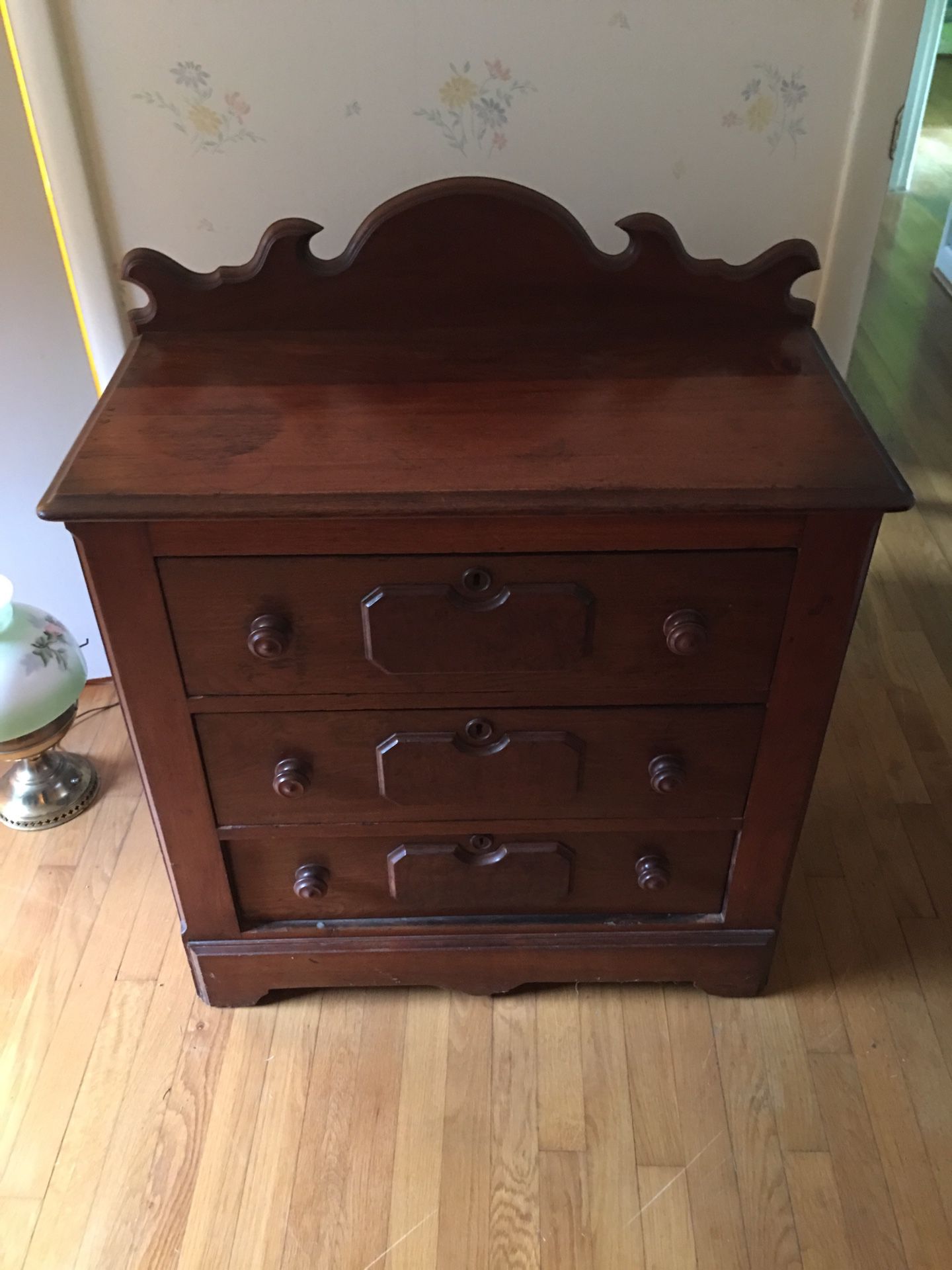 ***Antique Solid Wood 3 Drawer Chest*** PRICED FOR FAST SALE