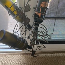 6 Bottle Hanging Iron Wine Holder with Iron Grape Motifs