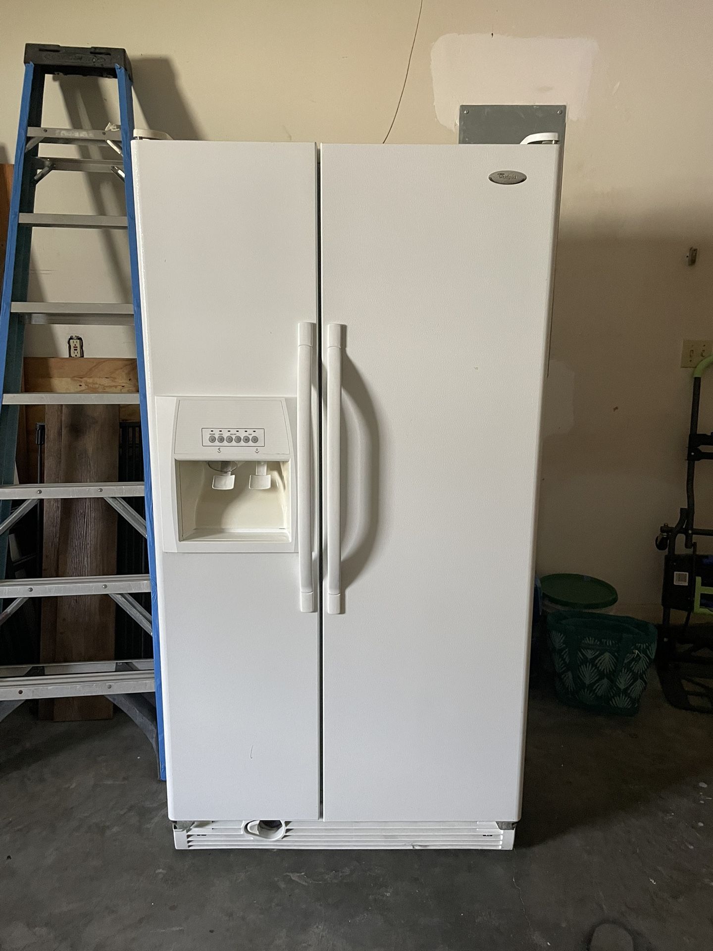 Whirlpool Double Door Standard Depth Refrigerator