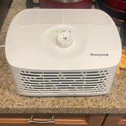 HONEYWELL AIR Purifier
