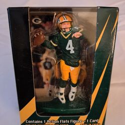 New In Box Brett Favre Green Bay Packers 1998 Topps Action Flats 3" Figure Kickoff Edition W/ card