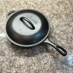 Cast Iron Skillet With Lid