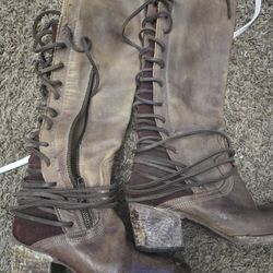 Freebird BOOTS Sz 7