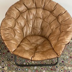 Great Condition Pottery Barn Teen Chair