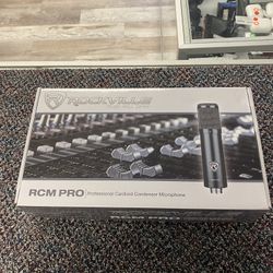 Rockville Studio Arts Series Microphone 