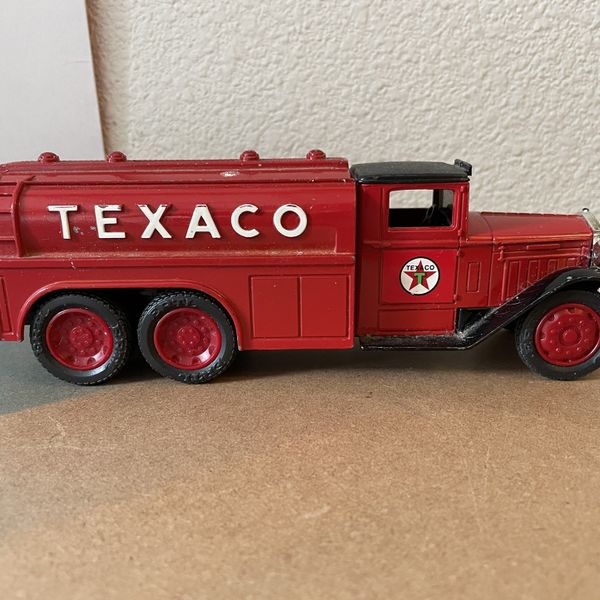 Antique Texaco Piggy Bank Truck for Sale in Burleson, TX OfferUp