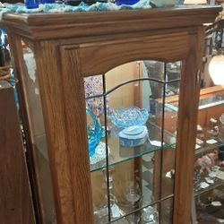 Oak Curio Cabinet Wirh Stained Glass Door- Located In 3
