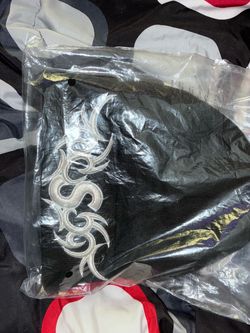 Supreme tribal beanie black