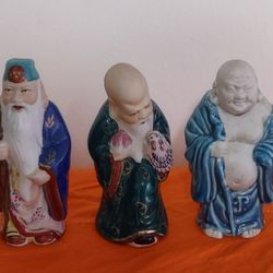 Vintage 4" Three Wise Men of Porcelain.