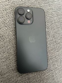 iPhone 15 Pro Max 256GB Black **Unlocked**