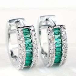 Exquisite Baggett 14K White Gold-Plated Green Cubic Zirconia 13mm Men Women Huggie Hoop Earrings 