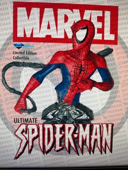Diamond Select Ultimate Spider-Man Bust