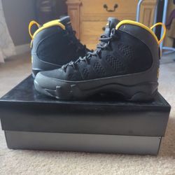 Air Jordan 9 Retro