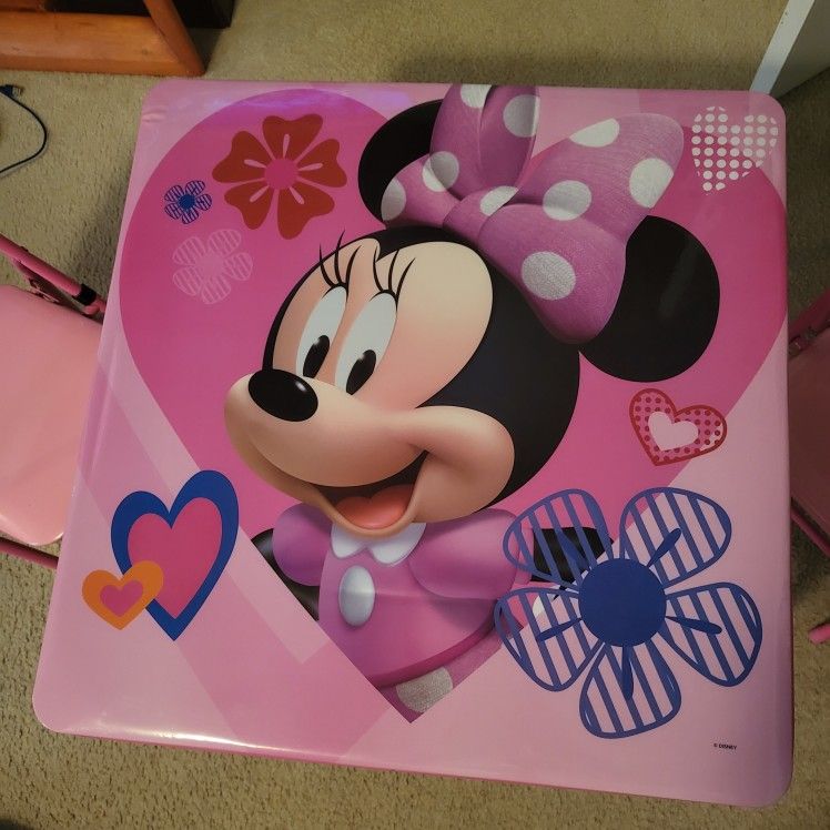 Minnie Mouse Table Set 