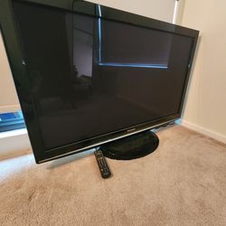 $75 Panasonic TV 