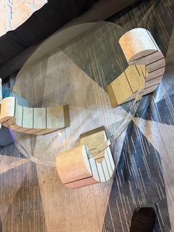 Table glass 20 bux