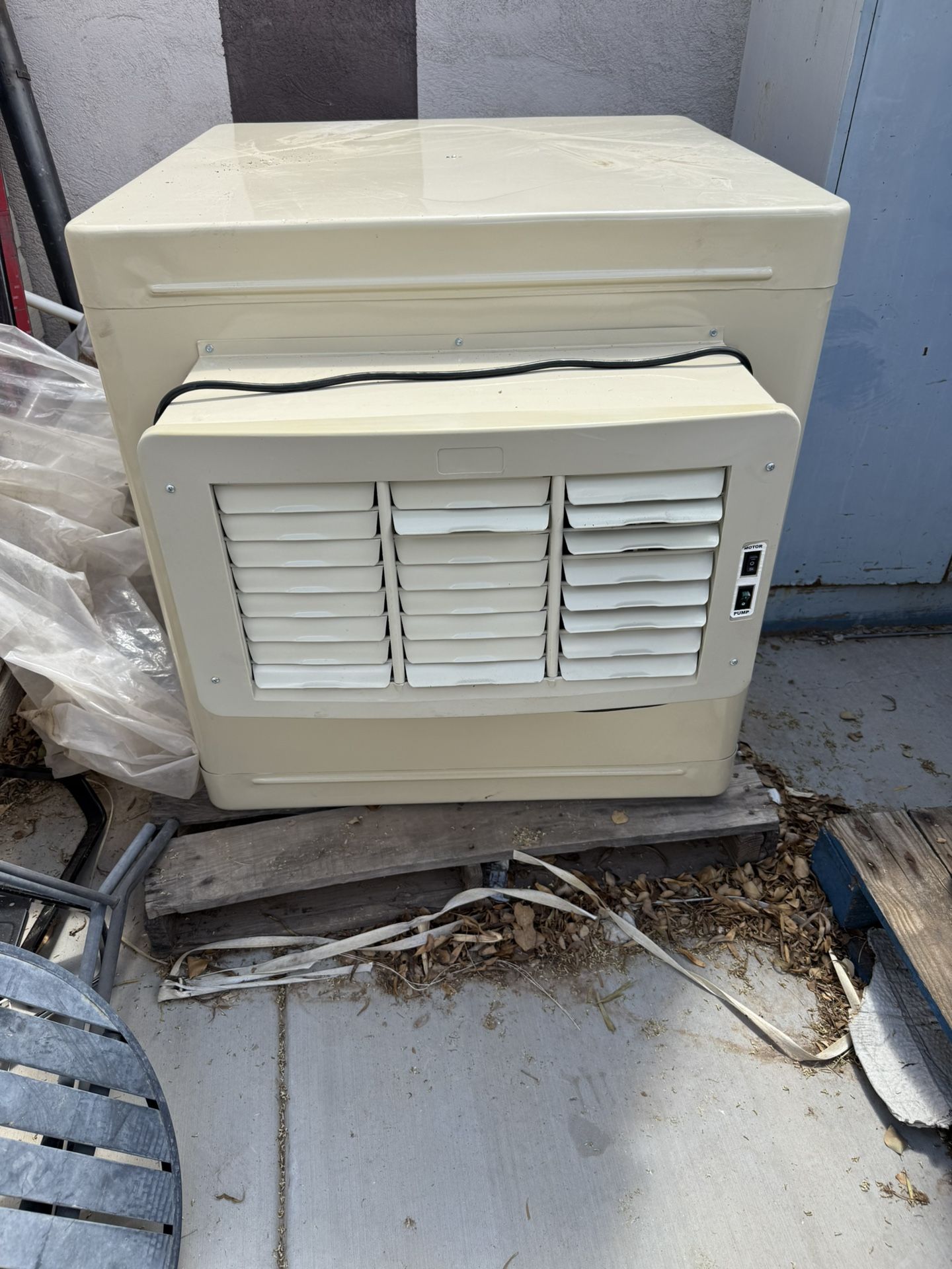 Swamp Cooler Window Unit New Hessaire
