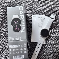 Garmin Vivoactive 5 Watch