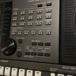 Teclado  YAMAHA