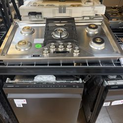 Monogram 36” gas cooktop