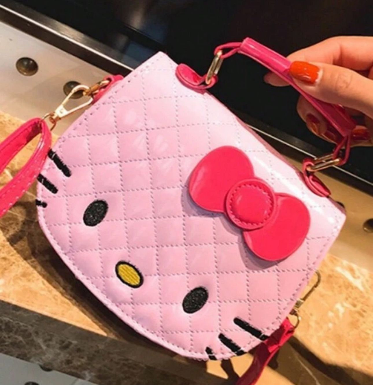 Hello Kitty Shoulder Bag 