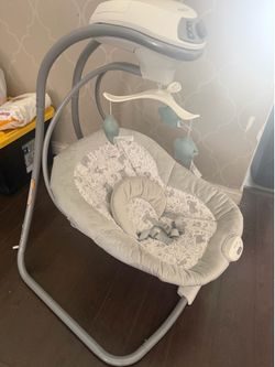 Baby swing