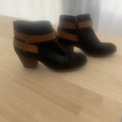 Dolce Vita Booties