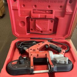 Milwaukee Corded Compact Band Saw Model 6242-6
