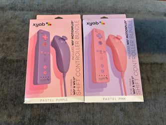 Wii remote w/nunchuck