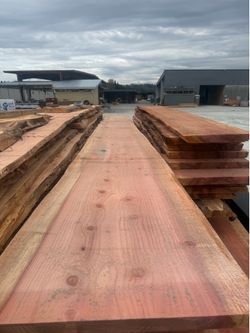 Live edge