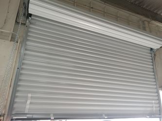 Commercial Roll Up Door 