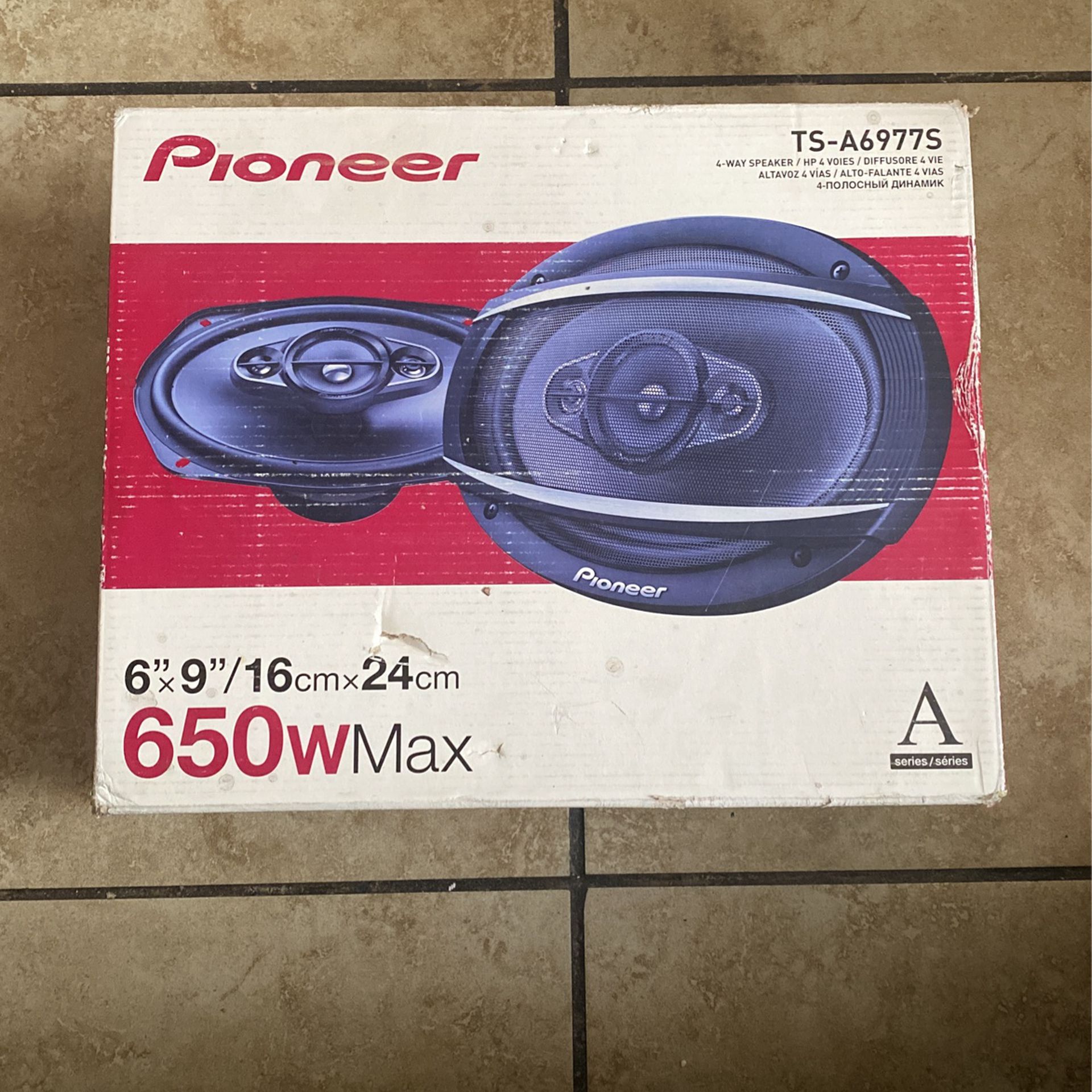 Pioneer TS-A6977S A-Series 6" x 9" deep 4-Way Coaxial 650 Watts Car Audio Speaker