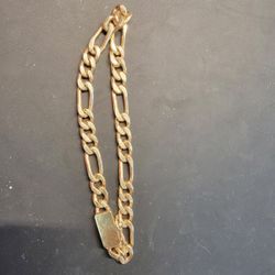 14k  Solid Gold Fígaro Bracelet