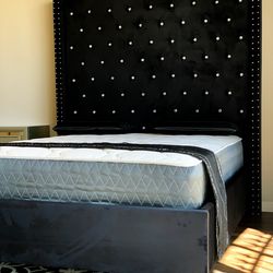 BRAND NEW BLACK QUEEN SIZE 6FOOT TALL BED FRAME WITH NEW MATTRESS/FAST DELIVERY