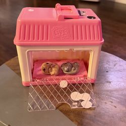 FREE  Little Live Pets Mama Surprise Minis Lil' Mouse interactive playset