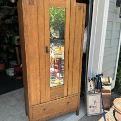 Vintage Wardrobe 
