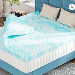 Like New 3" Queen Size Memory Foam