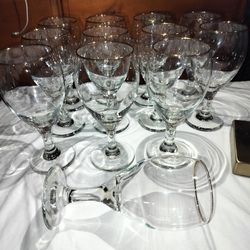 Set Of 12 Vintage Gold Rim Wine Glasses