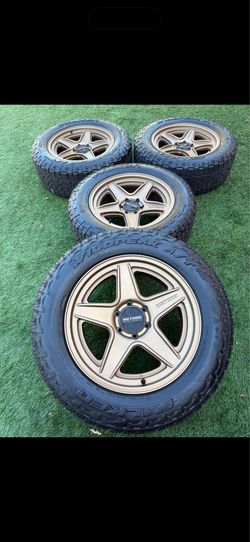 Method chevy o Toyota Tacoma wheels and tires