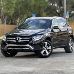 2017 Mercedes-Benz GLC 300