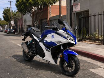 🏍️💨 NO CLUTCH. NO SHIFTING. JUST TWIST & GO! 💨🏍️
